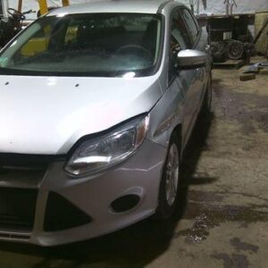 12 13 14 FORD FOCUS Headlamp Assembly Right Halogen Aluminum Trim Se Rh