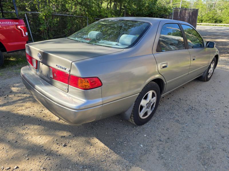 2001 Toyota Camry GRAY Photo 13