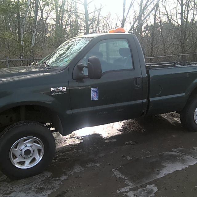 2003 Ford F-250 Super Duty Dark Green Photo 2