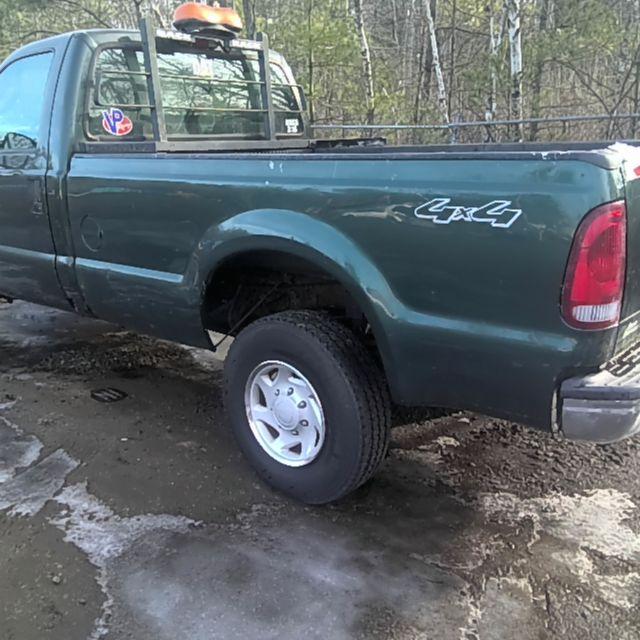 2003 Ford F-250 Super Duty Dark Green Photo 4