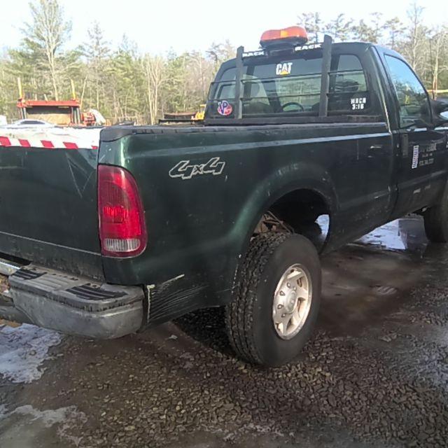 2003 Ford F-250 Super Duty Dark Green Photo 7