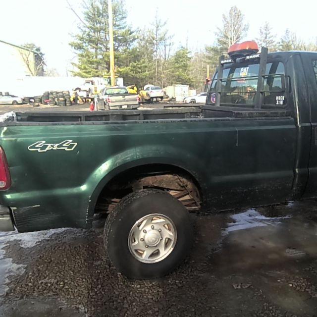 2003 Ford F-250 Super Duty Dark Green Photo 9