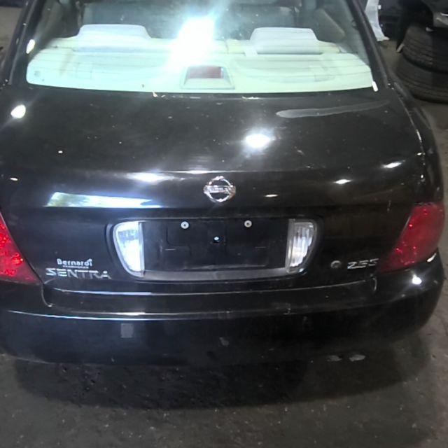 2004 Nissan Sentra BLACK Photo 13