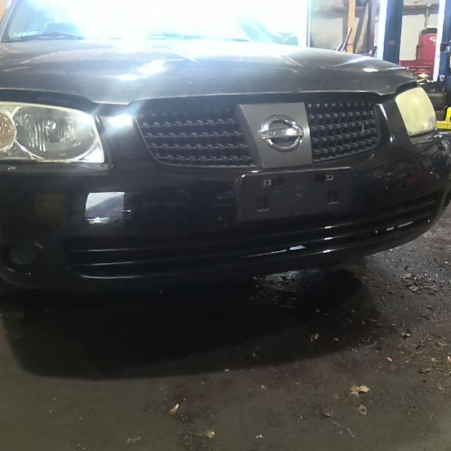 2004 Nissan Sentra BLACK Photo 5