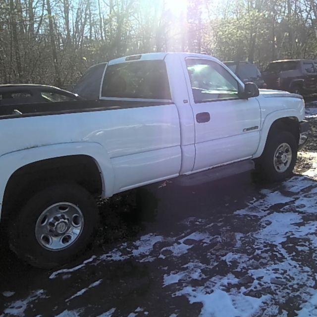 2005 Chevrolet Silverado 2500 WHITE Photo 5