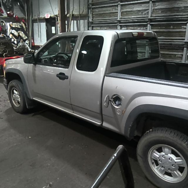 2006 Chevrolet Colorado SILVER Photo 12