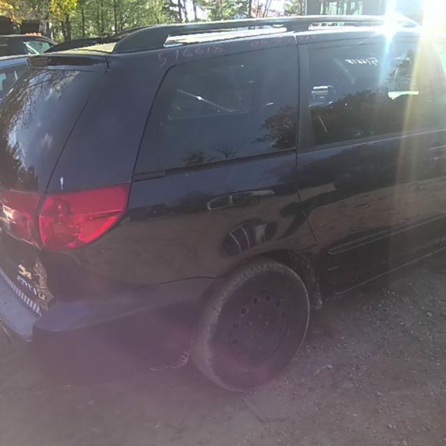 2006 Toyota Sienna DARK BLUE Photo 3