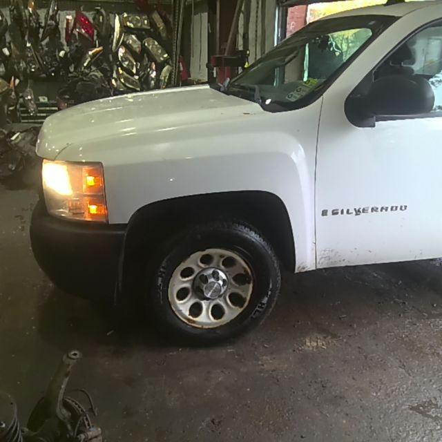 2007 Chevrolet Silverado 1500 WHITE Photo 9