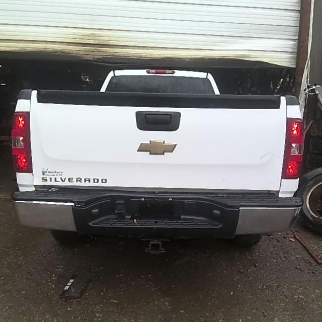 2007 Chevrolet Silverado 1500 WHITE Photo 2