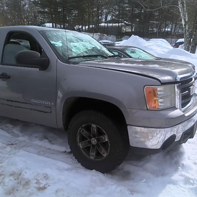 2007 GMC Sierra 1500 Gray Photo 2