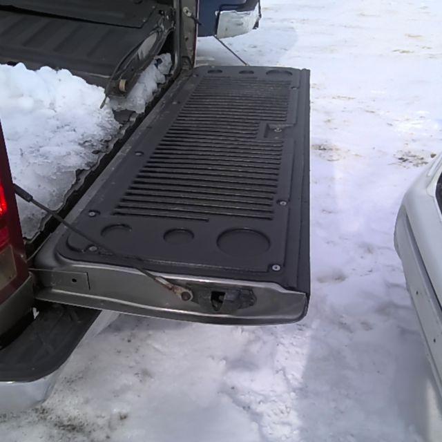 2007 GMC Sierra 1500 Gray Photo 12