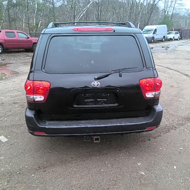 2007 Toyota Sequoia BLACK Photo 13