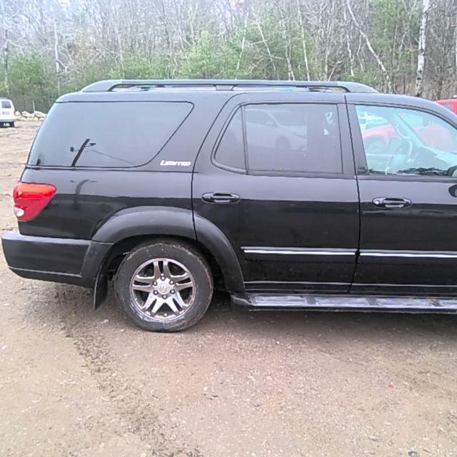 2007 Toyota Sequoia BLACK Photo 2
