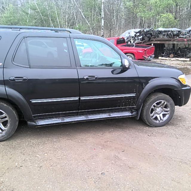 2007 Toyota Sequoia BLACK Photo 3