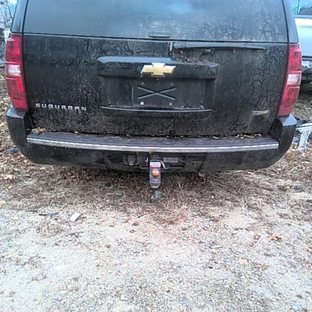 2009 Chevrolet Suburban 1500 BLACK Photo 14