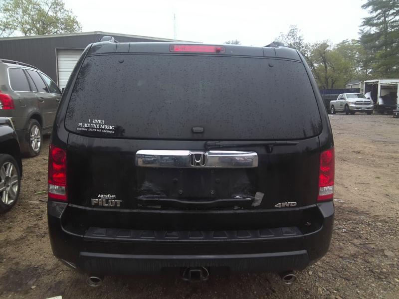 2009 Honda Pilot FORMAL BLACK Photo 2