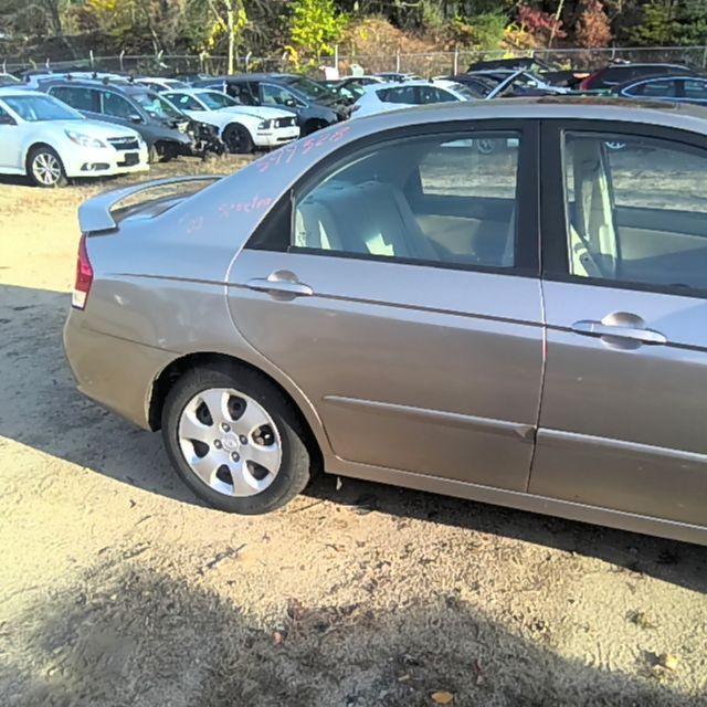 2009 Kia Spectra GOLD Photo 4
