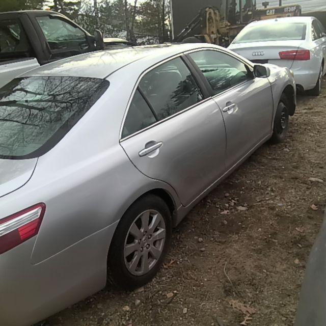 2009 Toyota Camry SILVER Photo 2