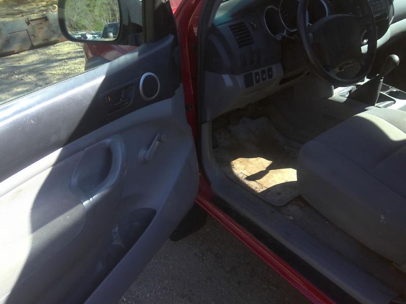 2009 Toyota Tacoma RED Photo 3