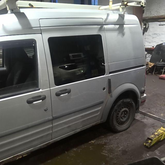 2010 Ford Transit Connect SILVER Photo 3