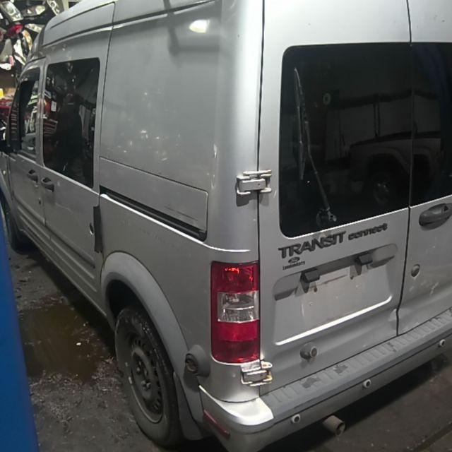 2010 Ford Transit Connect SILVER Photo 4