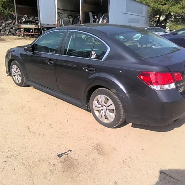 2010 Subaru Legacy GRAY Photo 13