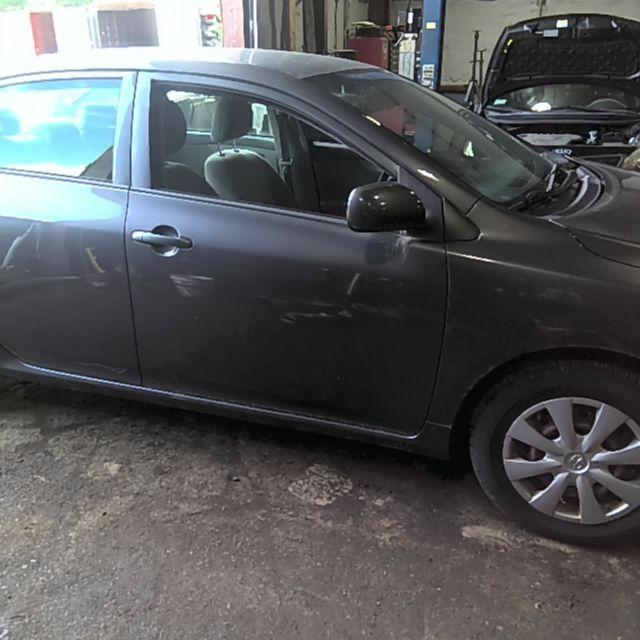 2010 Toyota Corolla GRAY Photo 15