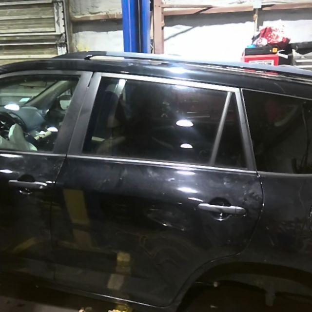 2010 Toyota RAV4 Black Photo 6