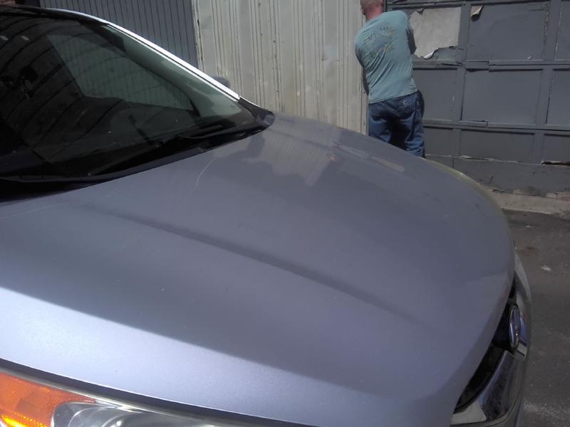 2011 Hyundai Tucson DIAMOND SILVER METALLIC Photo 6