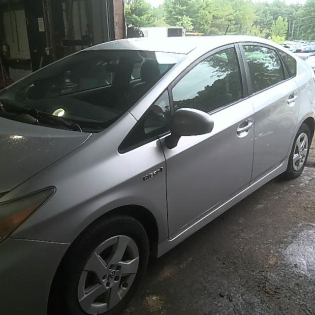 2011 Toyota Prius SILVER Photo 3