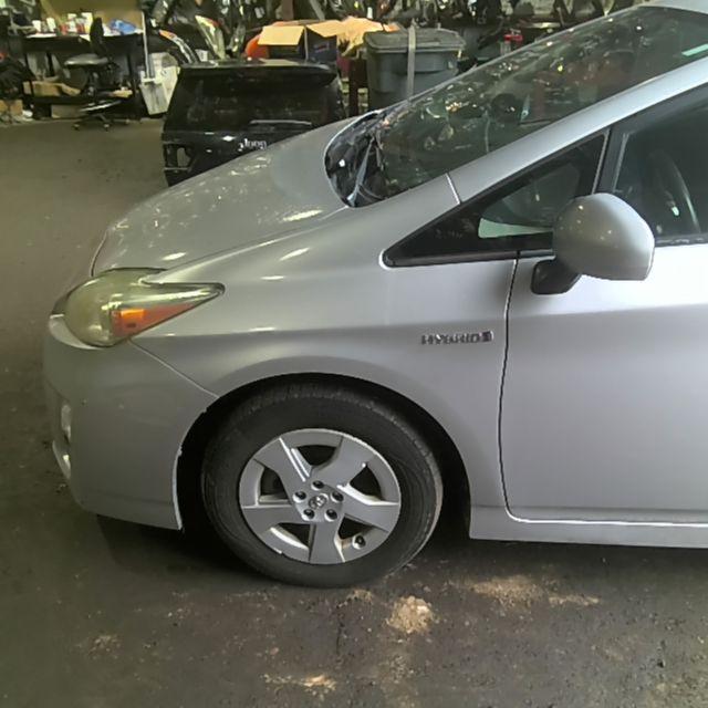 2011 Toyota Prius SILVER Photo 4