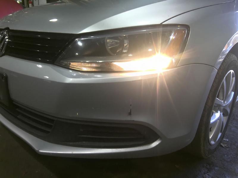 2011 Volkswagen Jetta SILVER Photo 5