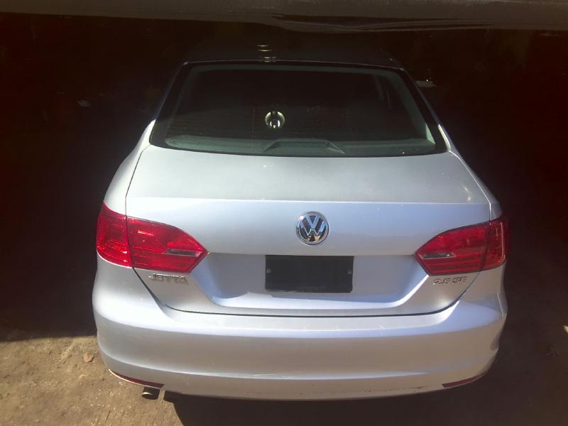 2011 Volkswagen Jetta SILVER Photo 10
