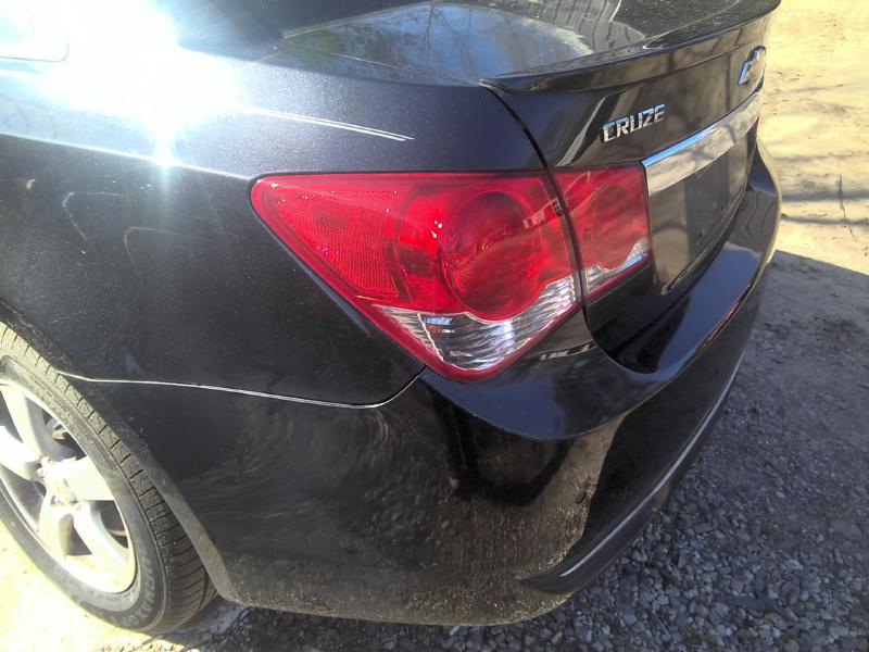 2012 Chevrolet Cruze CARBON FLASH METALLIC Photo 12