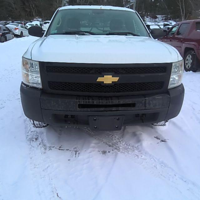 2012 Chevrolet Silverado 1500 White Photo 13