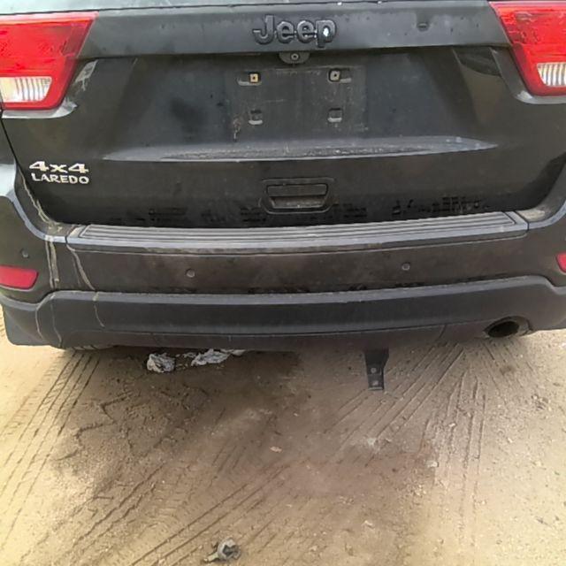 2012 Jeep Grand Cherokee BLACK Photo 8
