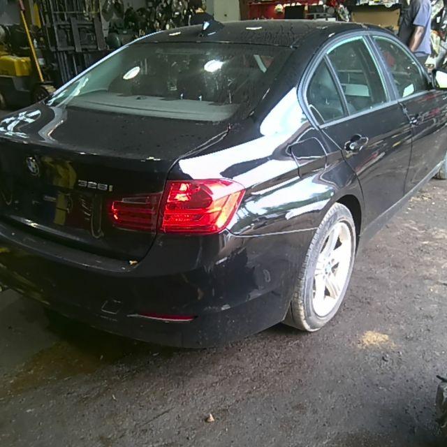2013 BMW 328i BLACK Photo 12