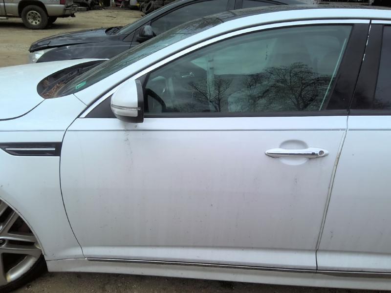 2013 Kia Optima SNOW WHITE PEARL Photo 4