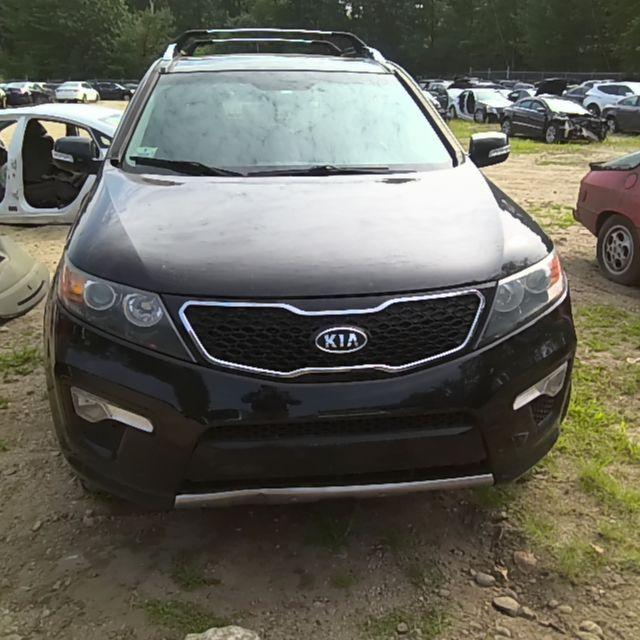 2013 Kia Sorento BLACK Photo 4
