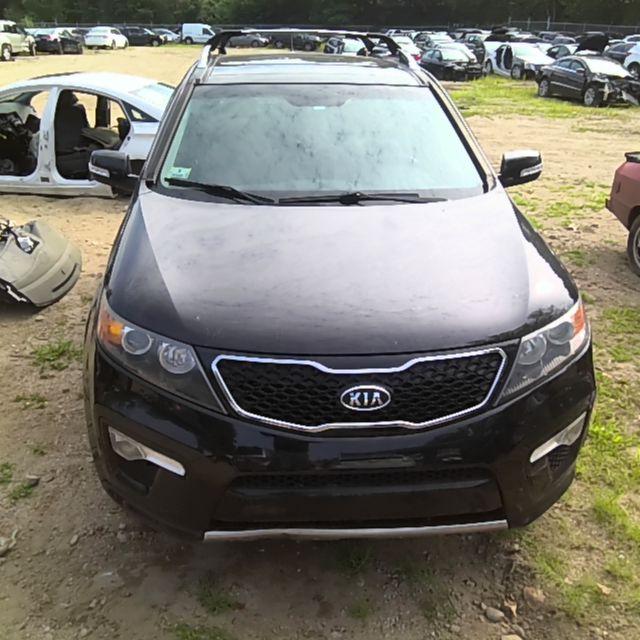 2013 Kia Sorento BLACK Photo 5