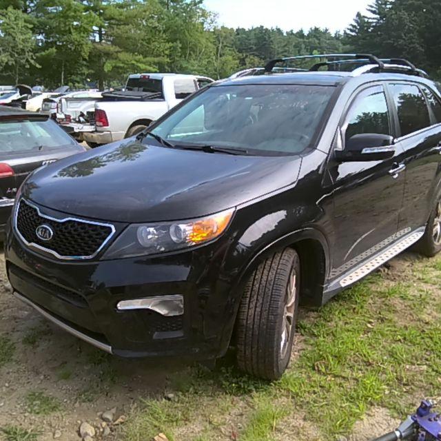 2013 Kia Sorento BLACK Photo 6