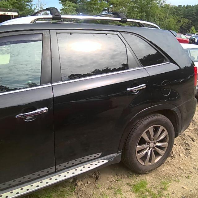 2013 Kia Sorento BLACK Photo 9