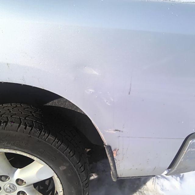 2013 RAM 1500 SILVER Photo 8