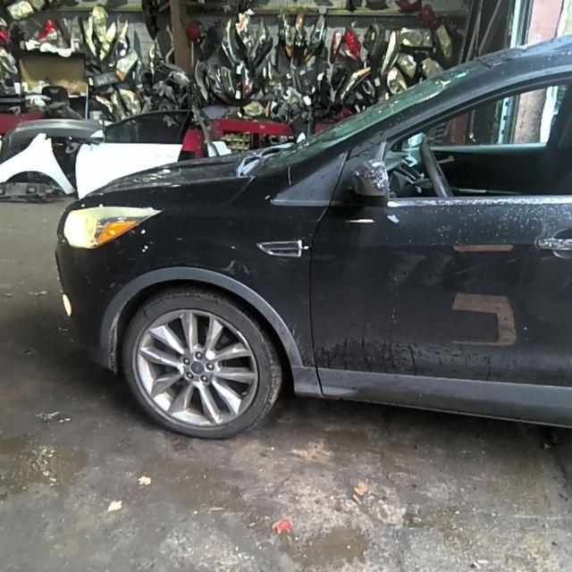2014 Ford Escape BLACK Photo 3