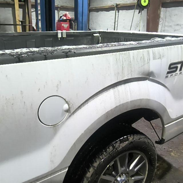 2014 Ford F-150 White Photo 11