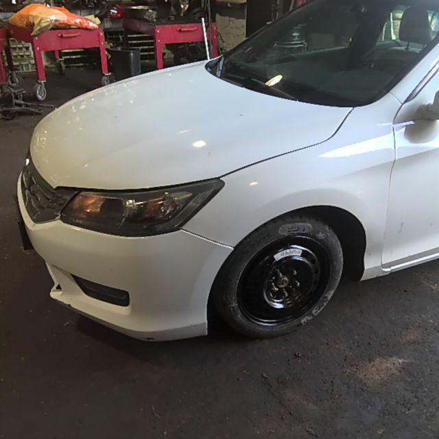 2014 Honda Accord WHITE Photo 2