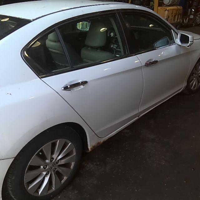 2014 Honda Accord WHITE Photo 9