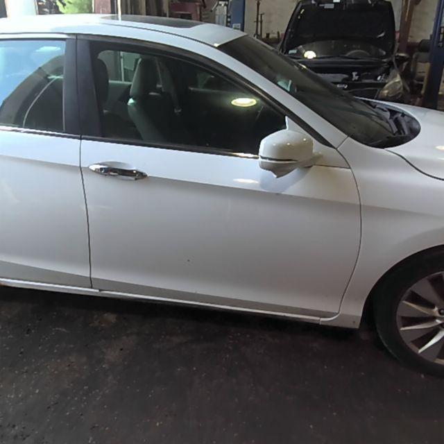 2014 Honda Accord WHITE Photo 11