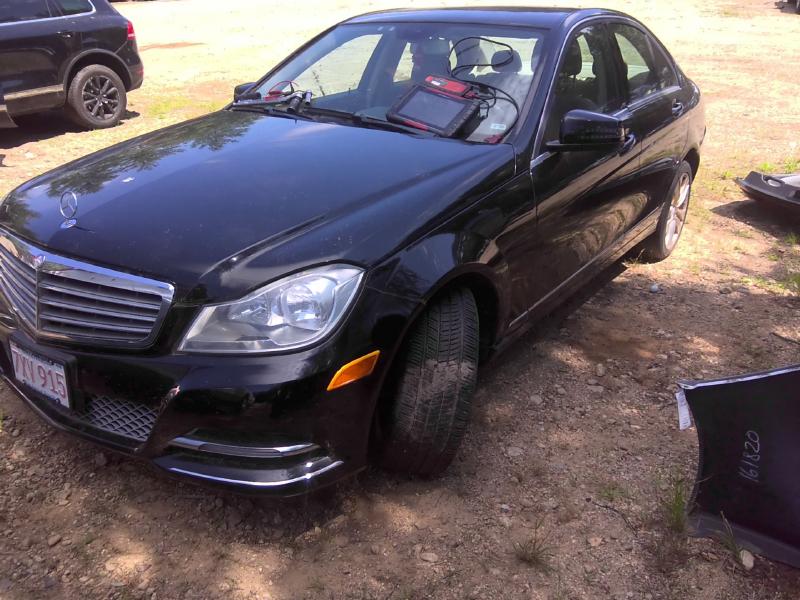 2014 Mercedes-Benz C-Class BLACK Photo 8