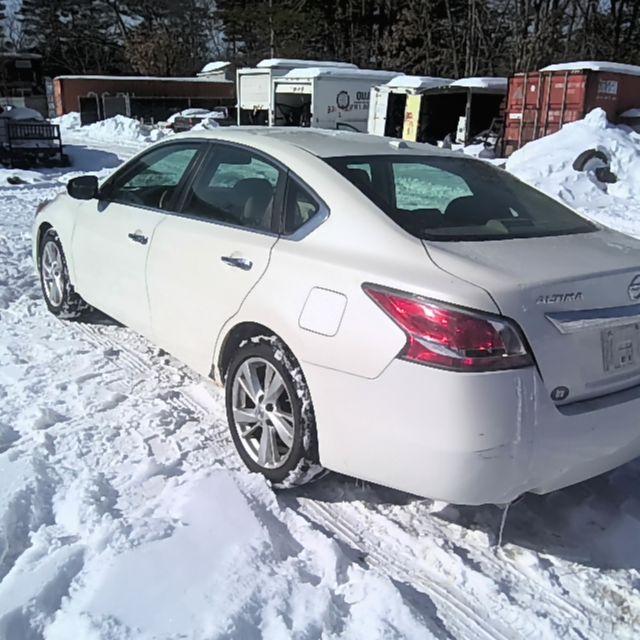 2014 Nissan Altima White Photo 4